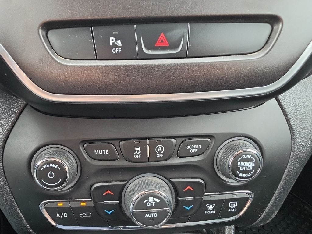 2020 Jeep Cherokee Trailhawk