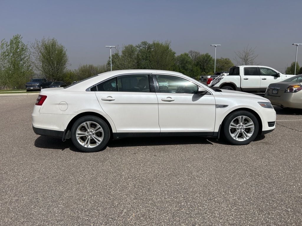 2013 Ford Taurus SEL