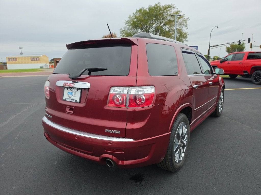 2011 GMC Acadia Denali