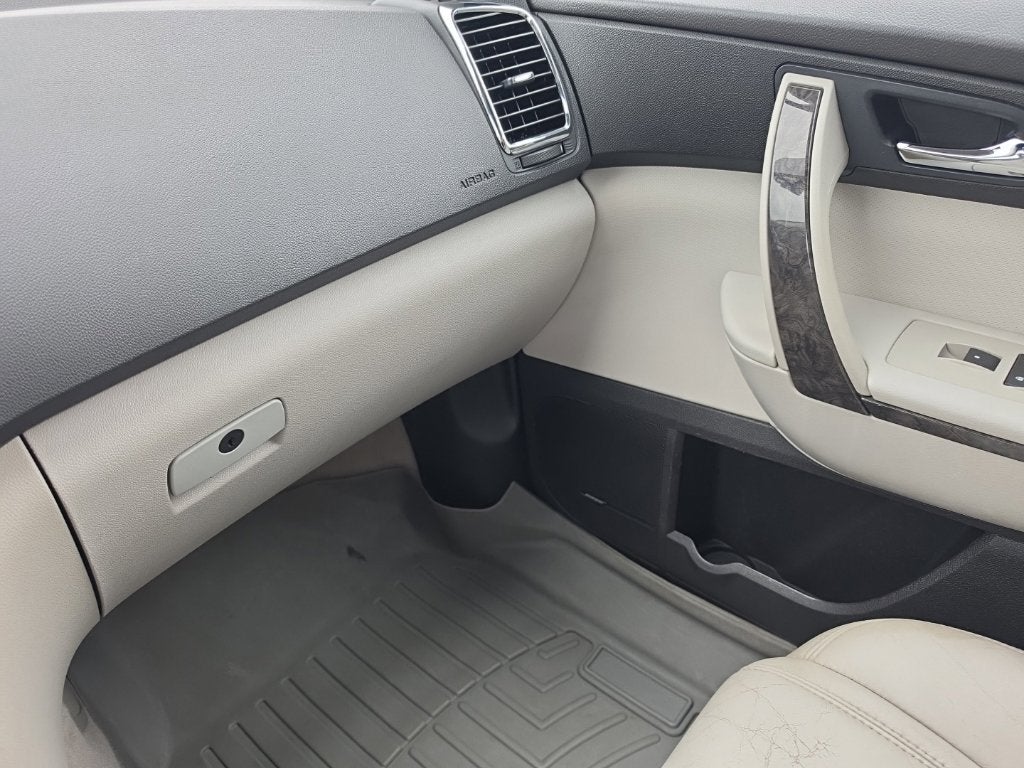 2011 GMC Acadia Denali