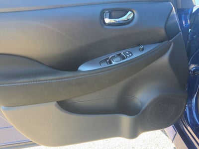 2025 Nissan Leaf S