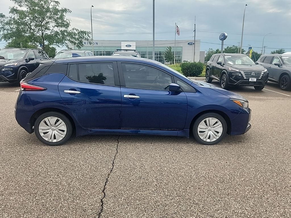 2025 Nissan Leaf S