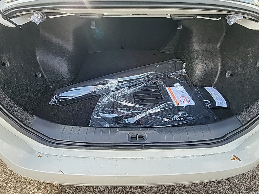 2025 Nissan Altima 2.5 SR