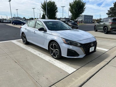 2024 Nissan Altima 2.5 SR