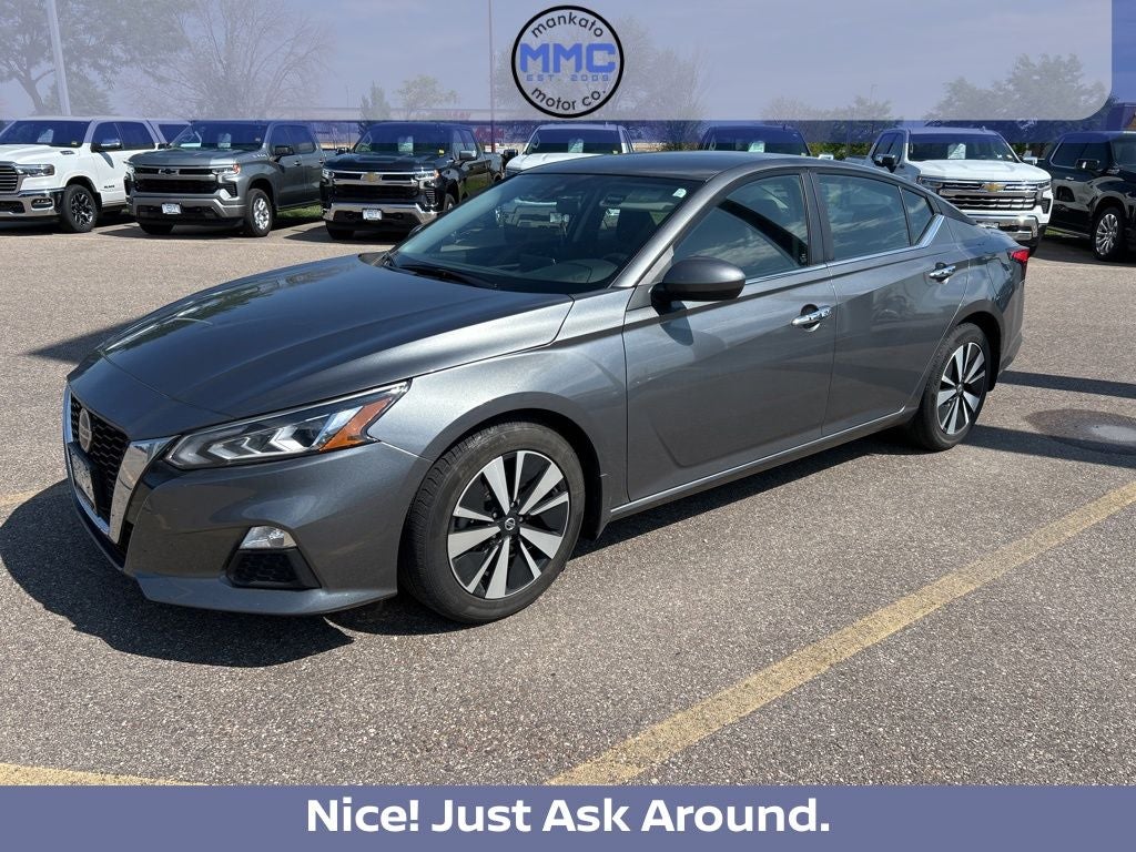 2022 Nissan Altima 2.5 SV