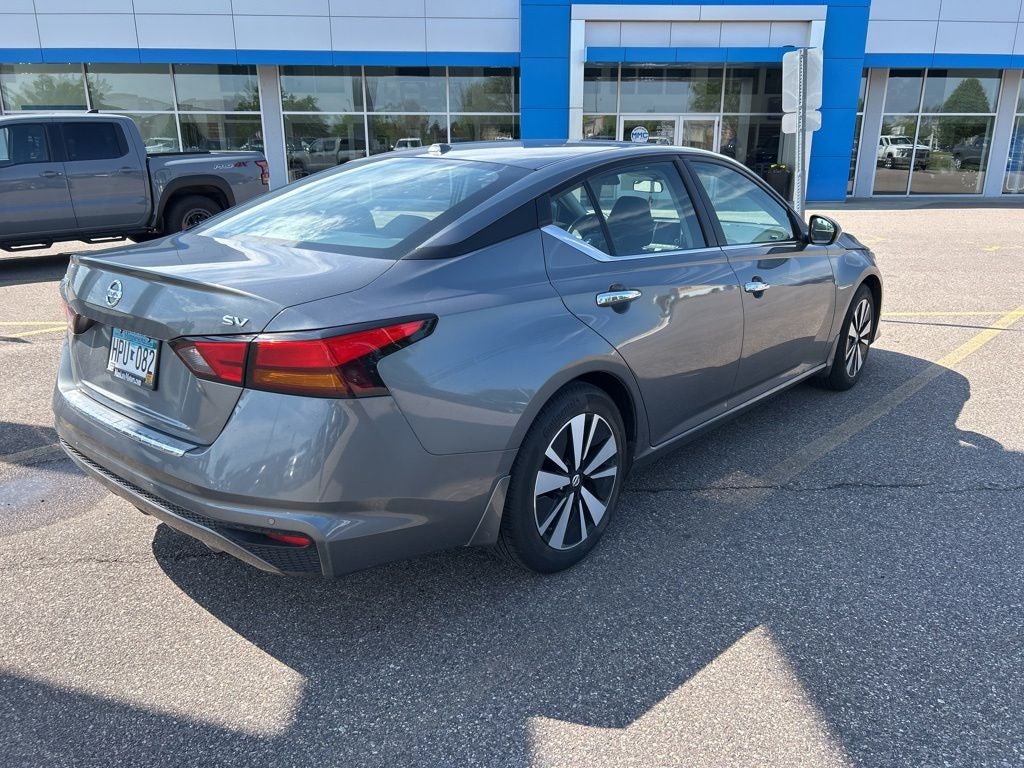 2022 Nissan Altima 2.5 SV