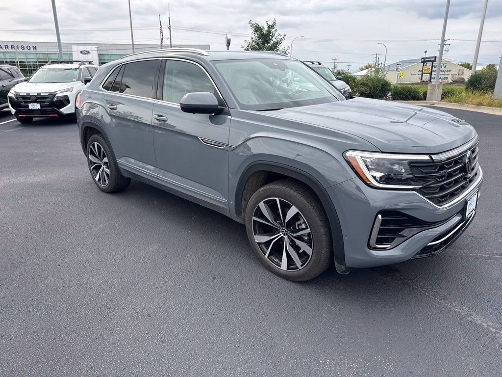 2024 Volkswagen Atlas Cross Sport 2.0T SEL Premium R-Line
