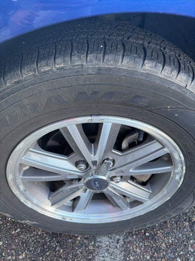 2005 Ford Mustang V6 Deluxe