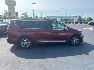 2018 Chrysler Pacifica Limited