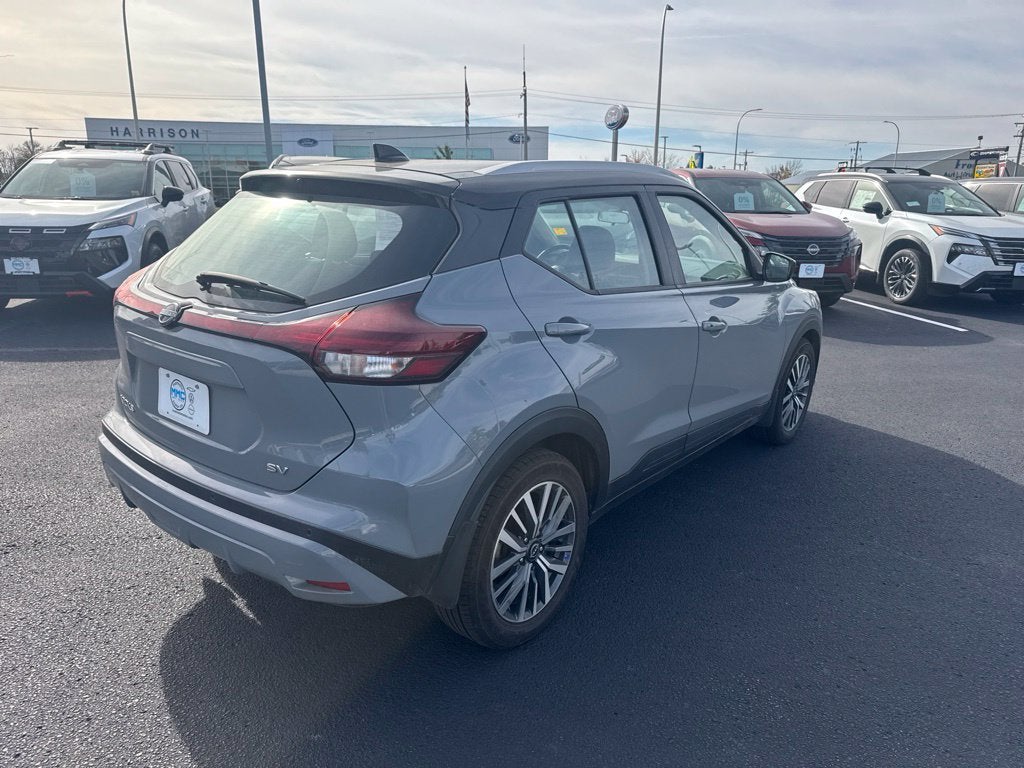 2023 Nissan Kicks SV