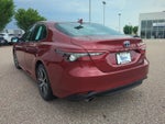 2022 Toyota Camry Hybrid XLE