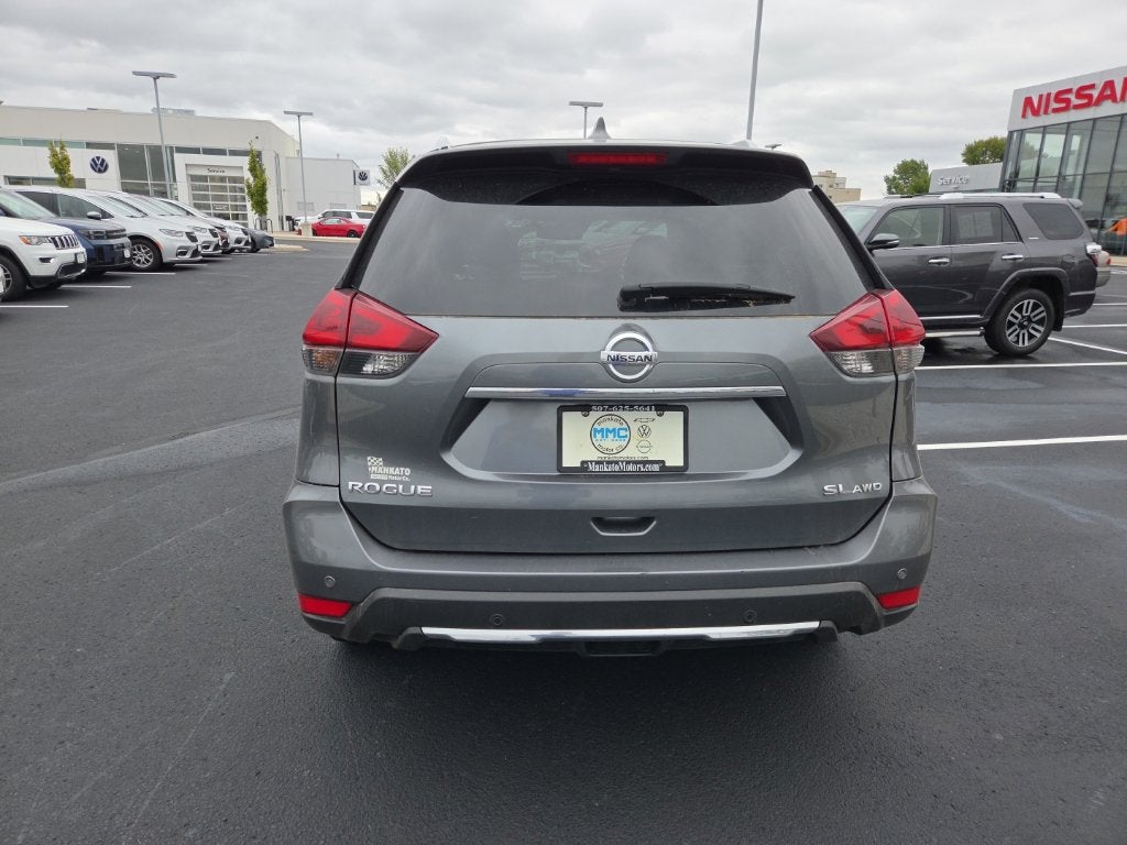 2020 Nissan Rogue SL