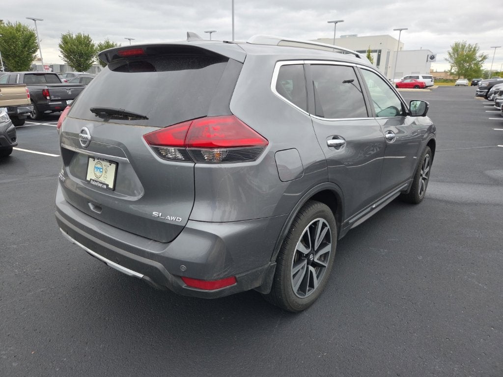 2020 Nissan Rogue SL