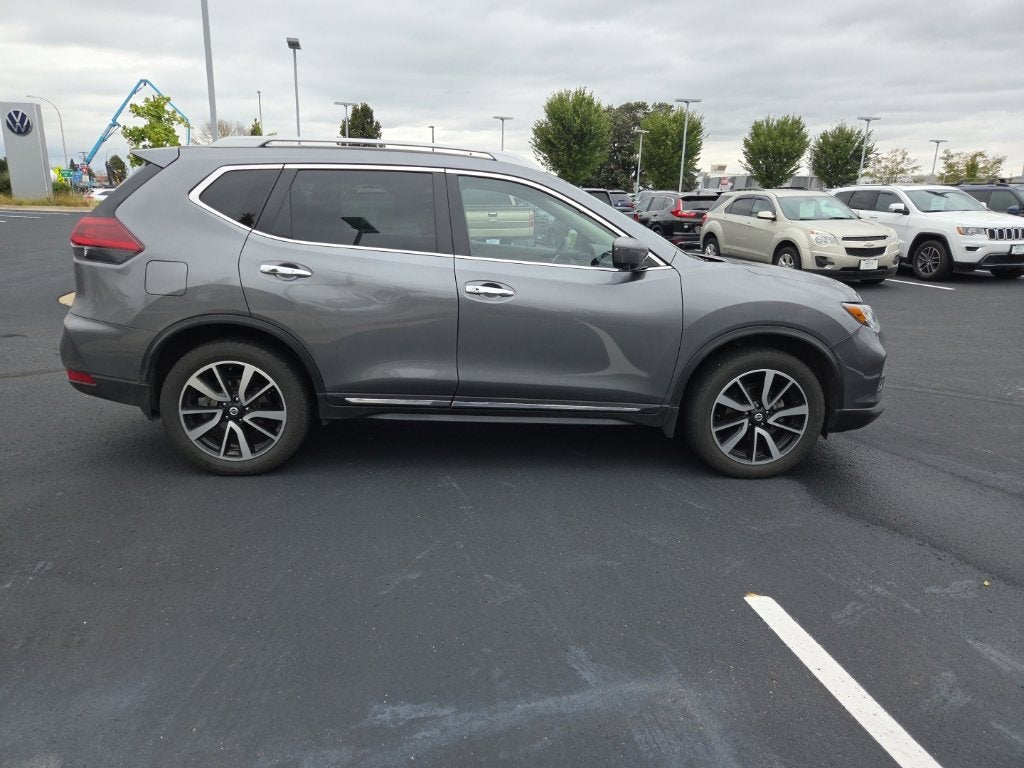 2020 Nissan Rogue SL