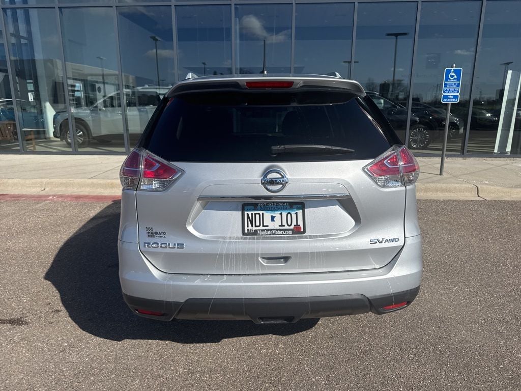 2015 Nissan Rogue SV