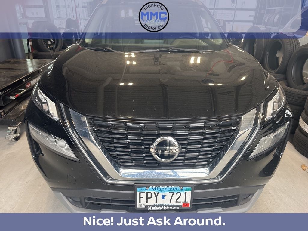 2021 Nissan Rogue SV