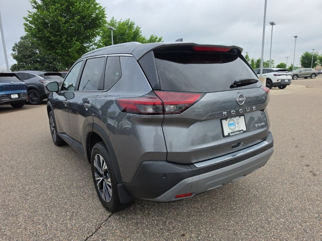 2022 Nissan Rogue SV