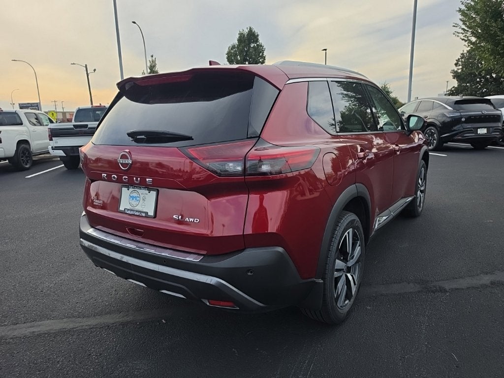2023 Nissan Rogue SL