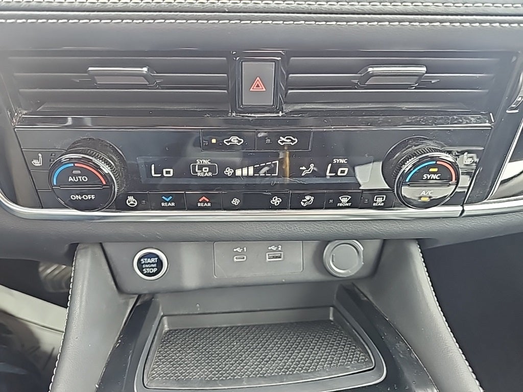 2022 Nissan Rogue SL