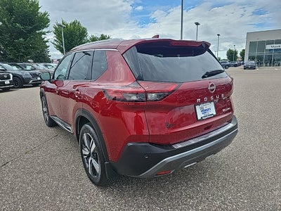 2022 Nissan Rogue SL