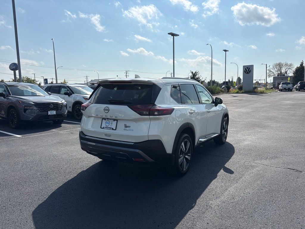 2023 Nissan Rogue SL
