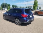 2017 Nissan Pathfinder SV