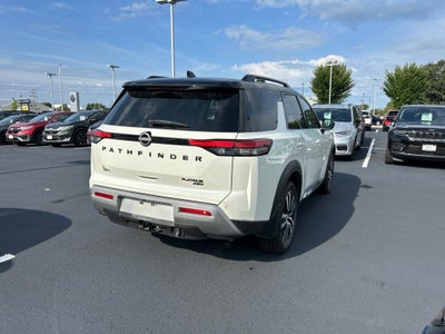 2024 Nissan Pathfinder Platinum