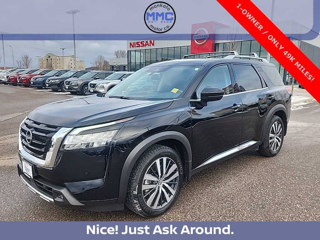 2022 Nissan Pathfinder Platinum