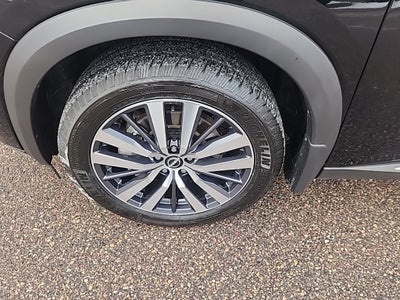 2022 Nissan Pathfinder Platinum