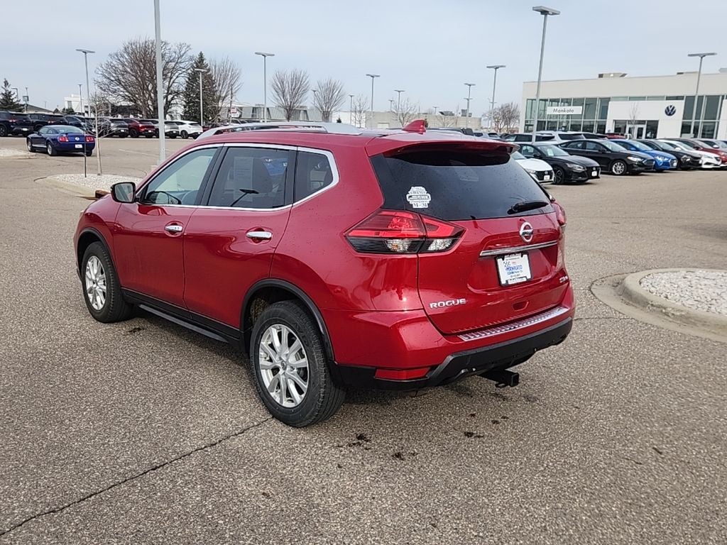 2017 Nissan Rogue SV