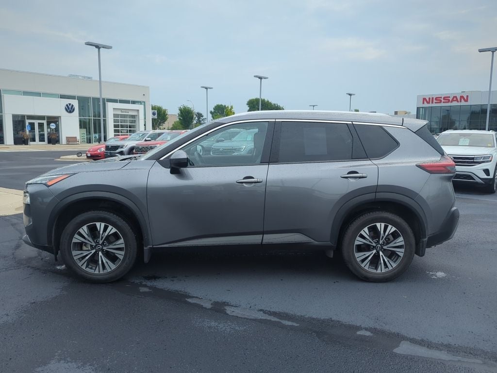 2022 Nissan Rogue SV