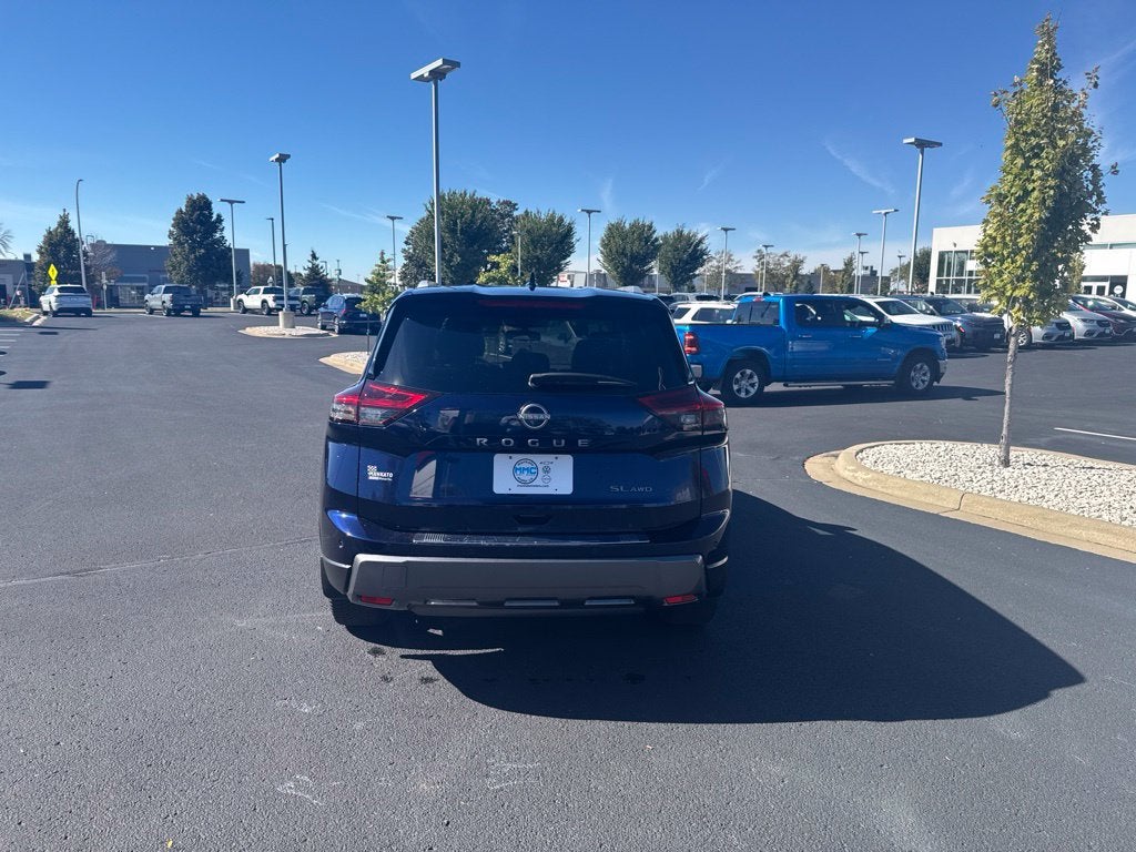 2024 Nissan Rogue SL
