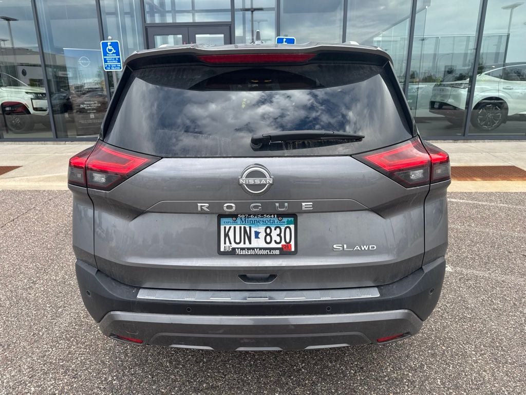 2023 Nissan Rogue SL