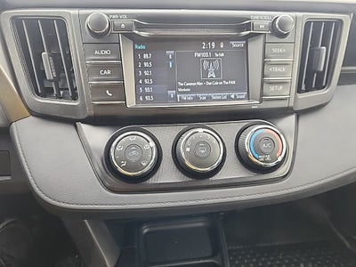 2017 Toyota RAV4 LE