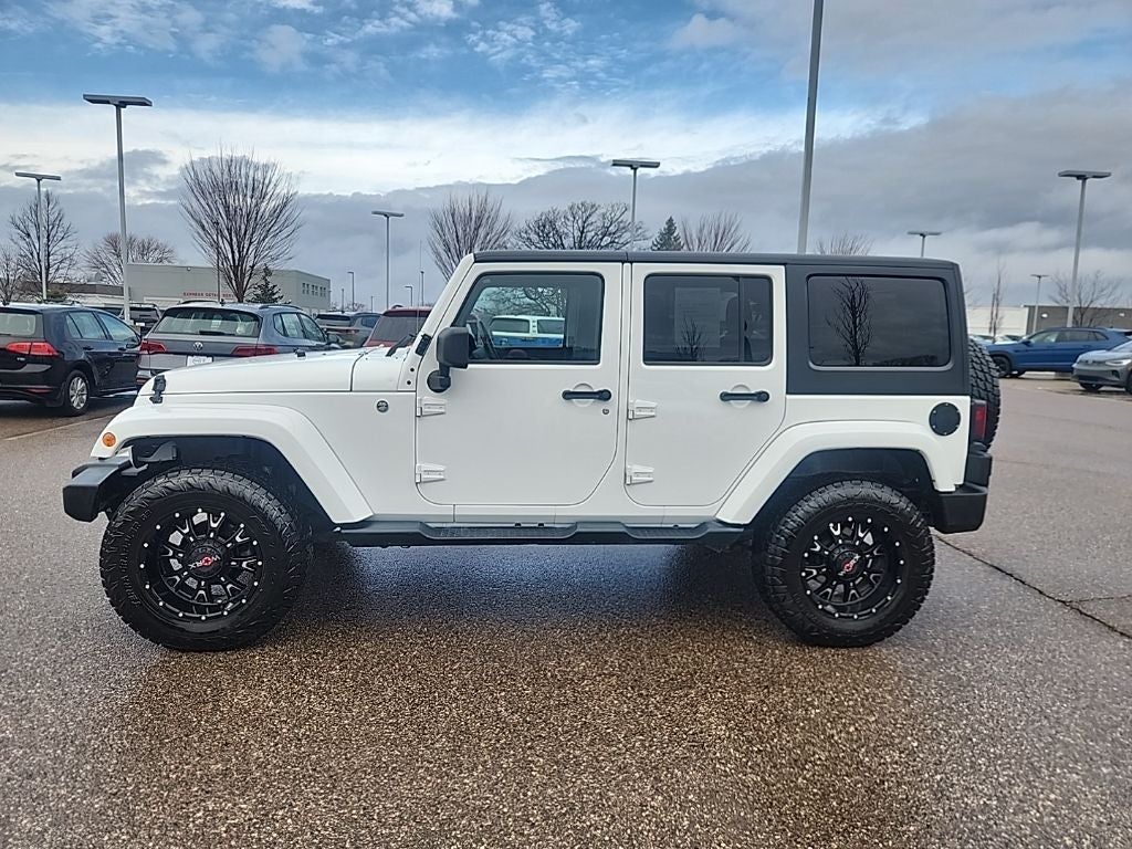 2013 Jeep Wrangler Unlimited Sahara