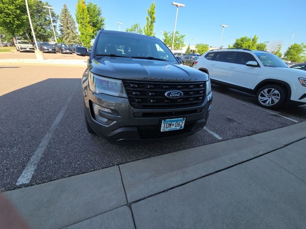 2016 Ford Explorer Sport