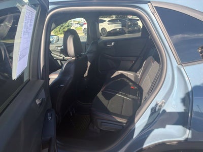 2025 Ford Escape ST-Line Select