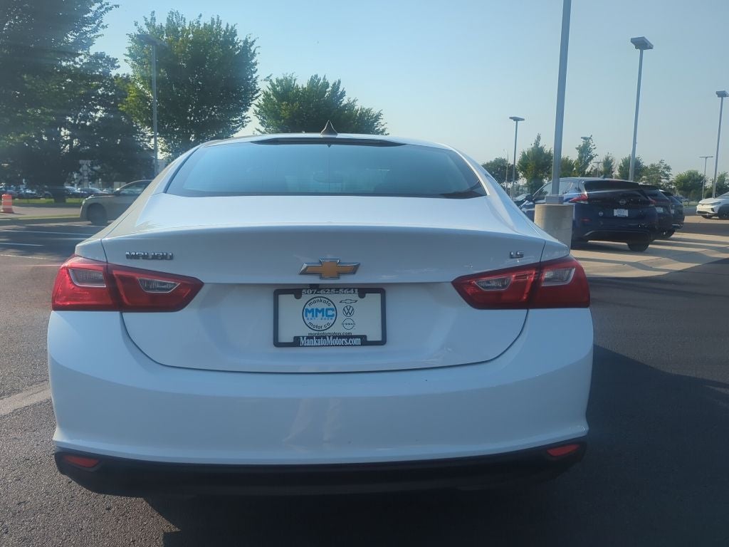 2016 Chevrolet Malibu LS 1LS
