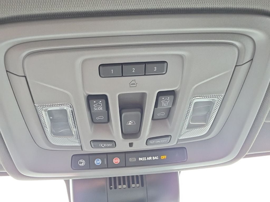 2025 Chevrolet Silverado 3500HD LTZ