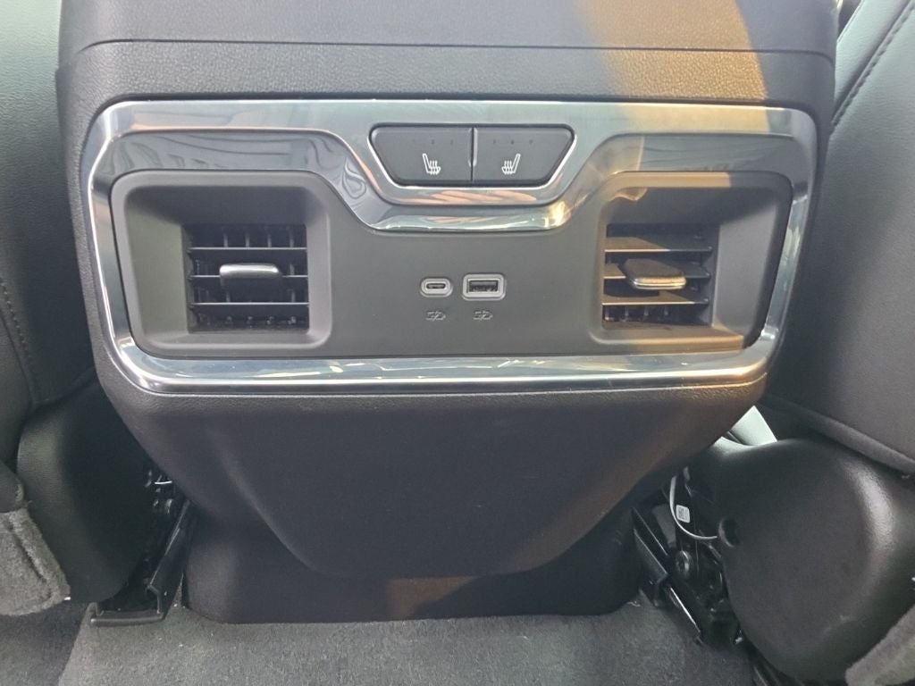 2025 Chevrolet Silverado 3500HD LTZ