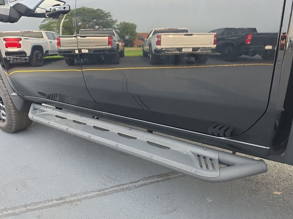 2025 Chevrolet Silverado 3500HD LTZ