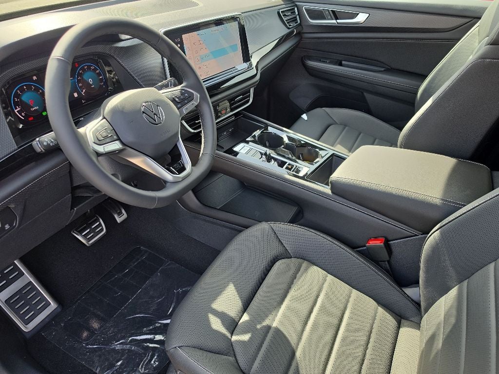 2026 Volkswagen Atlas Cross Sport 2.0T SEL R-Line Black