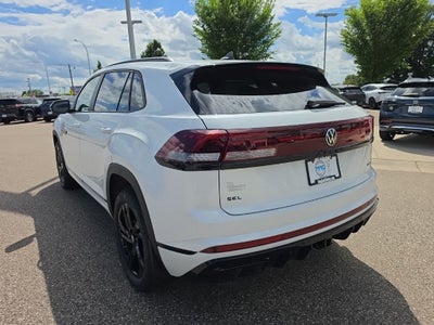 2026 Volkswagen Atlas Cross Sport 2.0T SEL R-Line Black