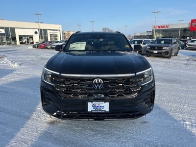 2026 Volkswagen Atlas Cross Sport 2.0T SEL R-Line Black