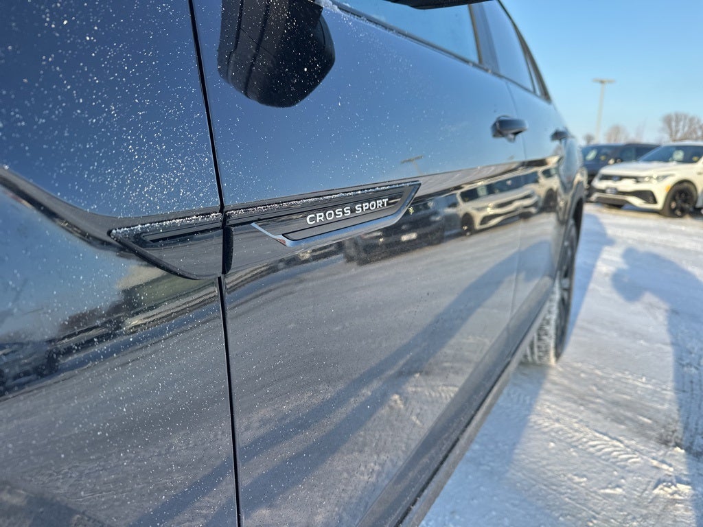 2026 Volkswagen Atlas Cross Sport 2.0T SEL R-Line Black