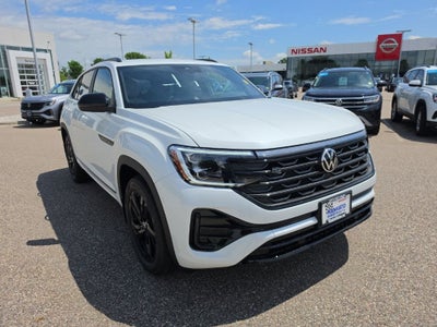 2026 Volkswagen Atlas Cross Sport 2.0T SEL R-Line Black