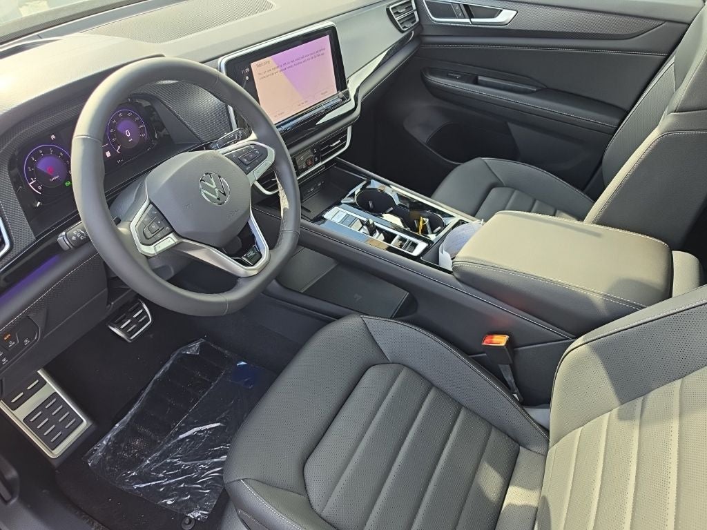 2026 Volkswagen Atlas Cross Sport SEL R-Line Black