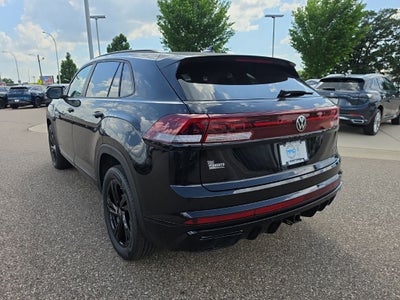 2026 Volkswagen Atlas Cross Sport 2.0T SEL R-Line Black