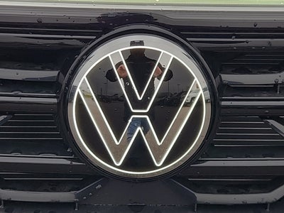 2026 Volkswagen Atlas Cross Sport 2.0T SEL