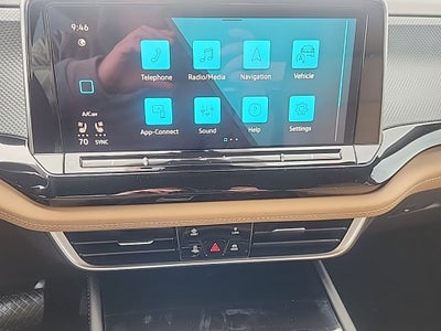 2026 Volkswagen Atlas Cross Sport 2.0T SEL